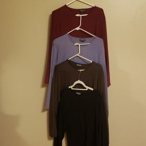 Lot of 4 Land's End long sleeve t-shirts.